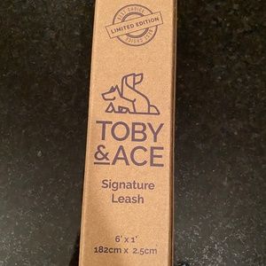 Toby and Ace dog leash $5 if bundled